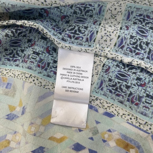 Auc Split Shoulder Kaftan- My Majorelle - Picture 14 of 16